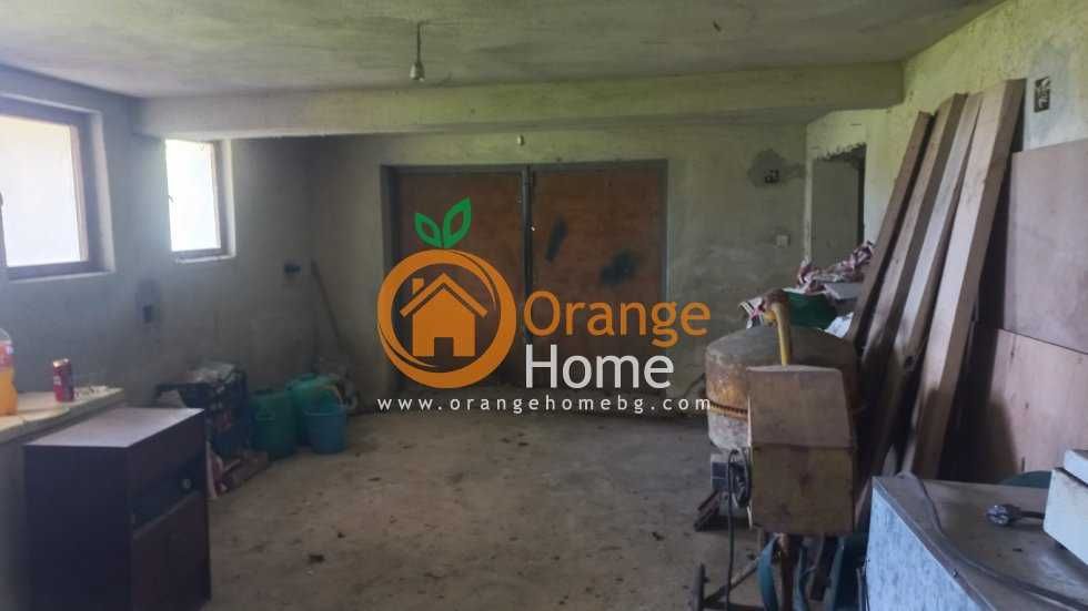 Продава се Къща в с. Орешак, Област Варна - 240 кв.м за 1042 €/кв.м - Снимка #9