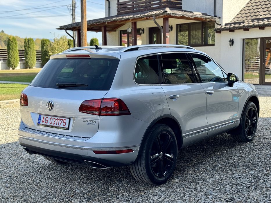 Volkswagen Touareg Excellence *R Line *Navi *Piele *Webasto