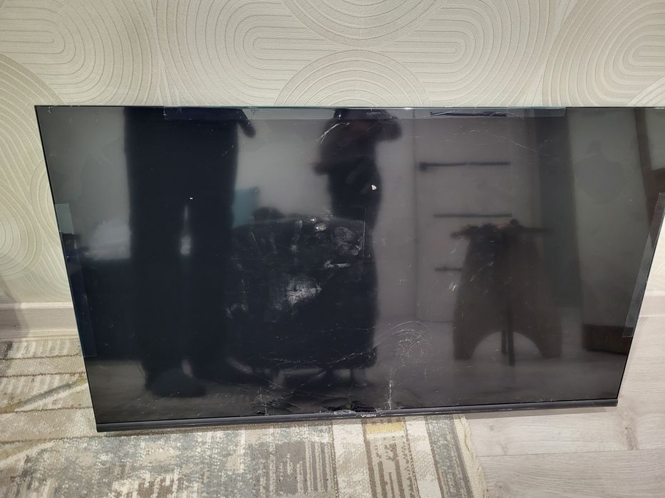 Телевизор Yasin на запчасти