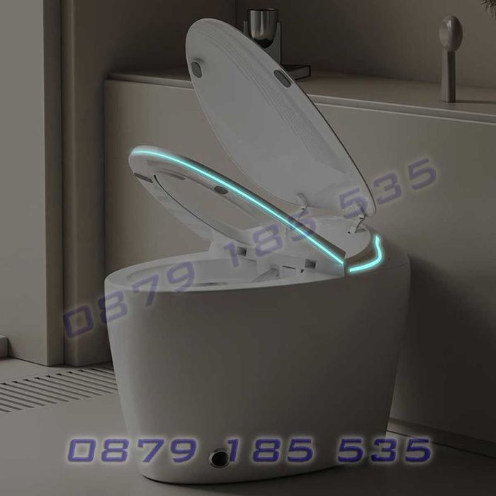 Луксозна бяла SMART тоалетна автоматични функции баня моноблок