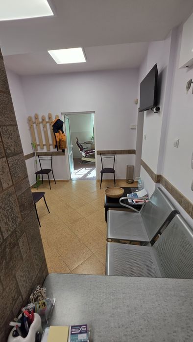 Дава се под наем Заведение в София, Оборище - 23 кв.м за 900 € - Снимка #2