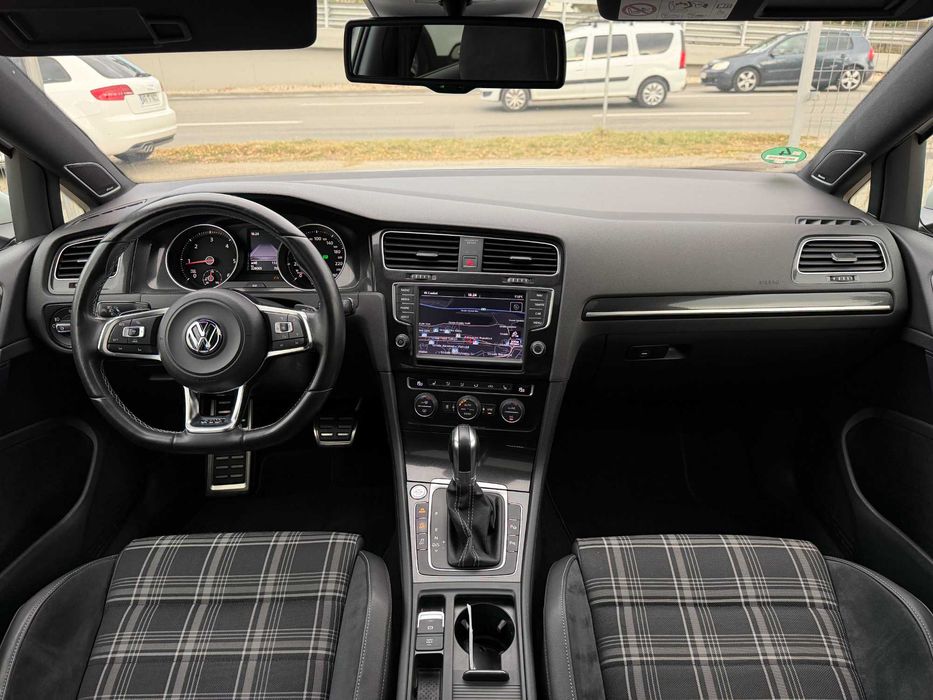 VOLKSWAGEN Golf 2015 — imagine 5