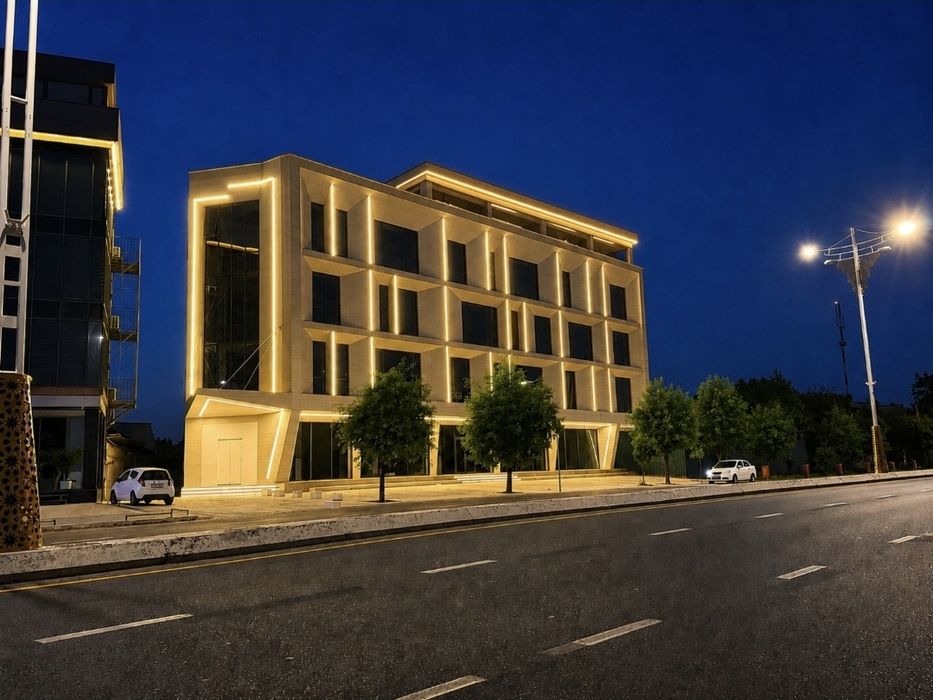 Сдаётся в аренду здания с квадратурой 3.100 м² вдоль  ул. НУРАФШАН