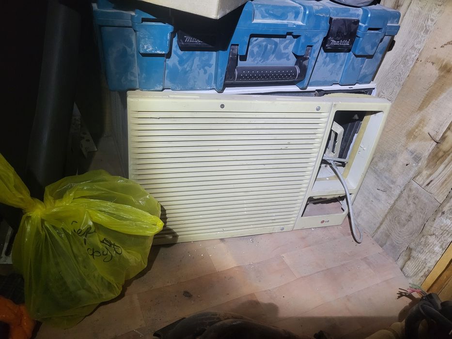 Продается кондиционер размер 24 ка 72 м2