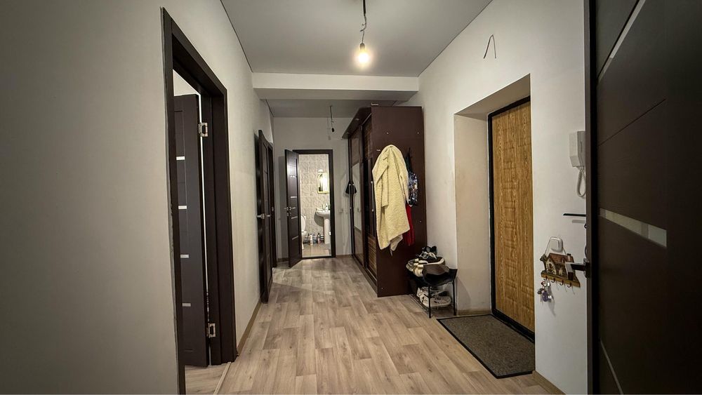 Продам 2 ком квартиру