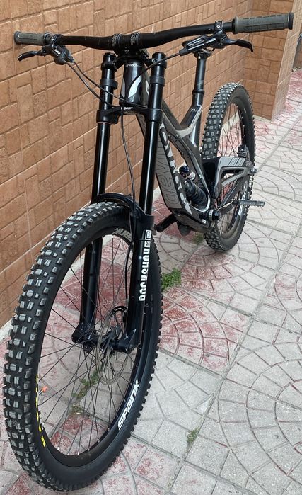 Devinci Wilson Carbon 27,5