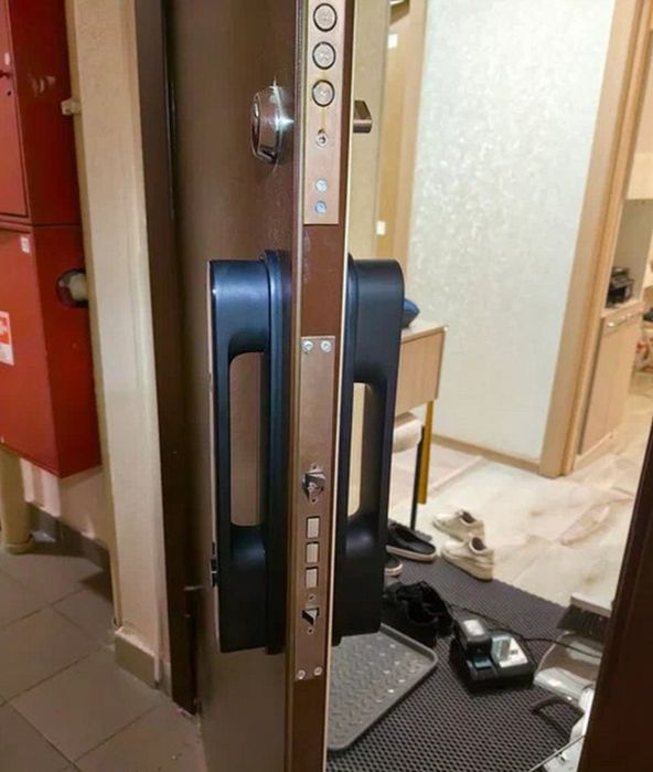 Вскрытие и Ремонт замков  и установка электронный, механический