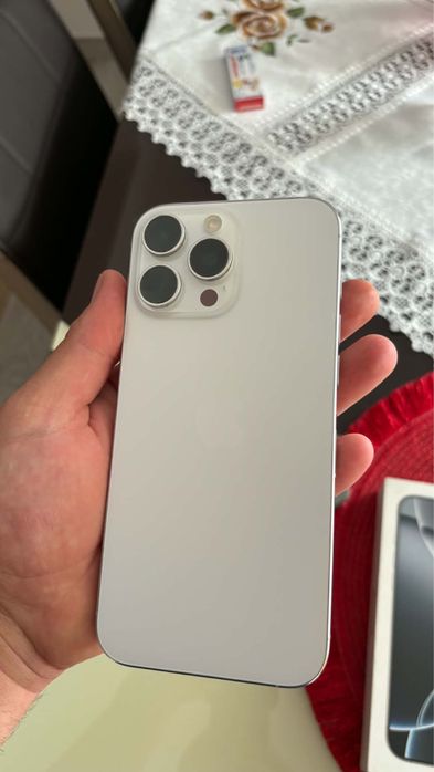 Iphone 16 Pro Max 256 gb