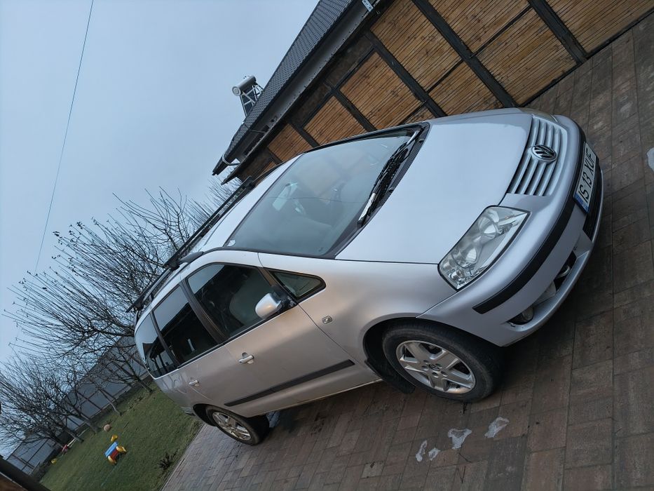 Vând VW Sharan  an 2001