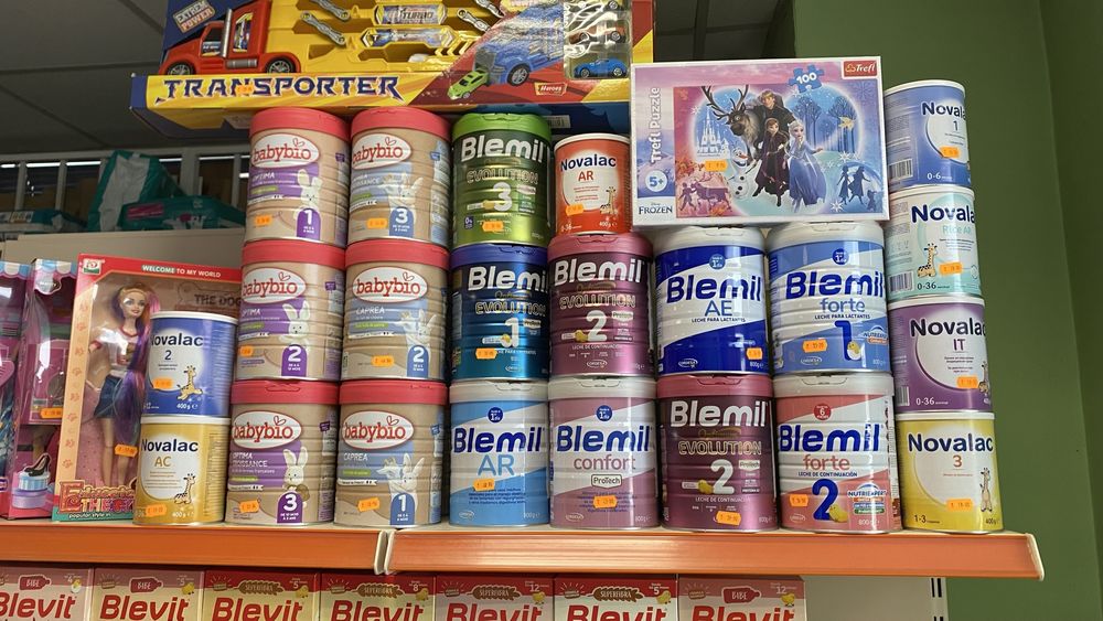 Адаптирани млека на цени от 18 лв