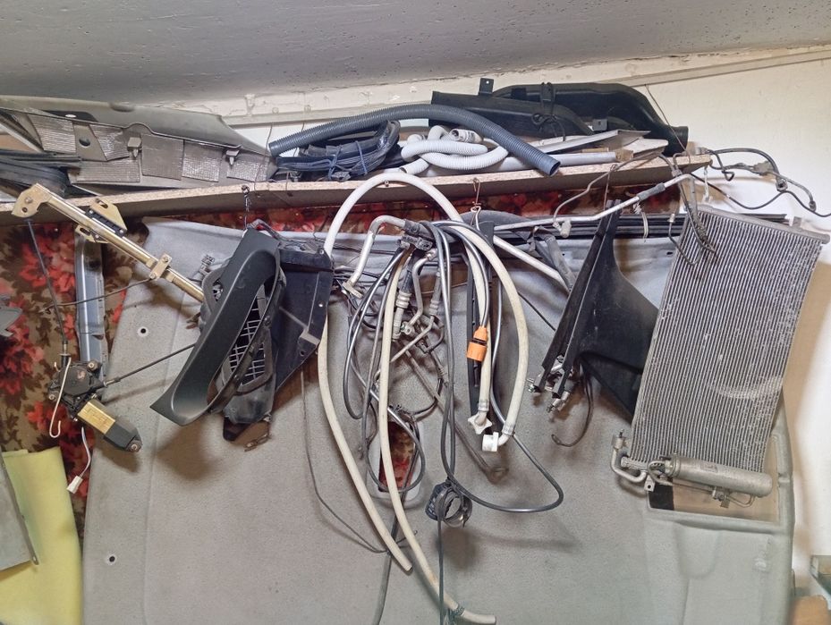 Продам запчасти на приору