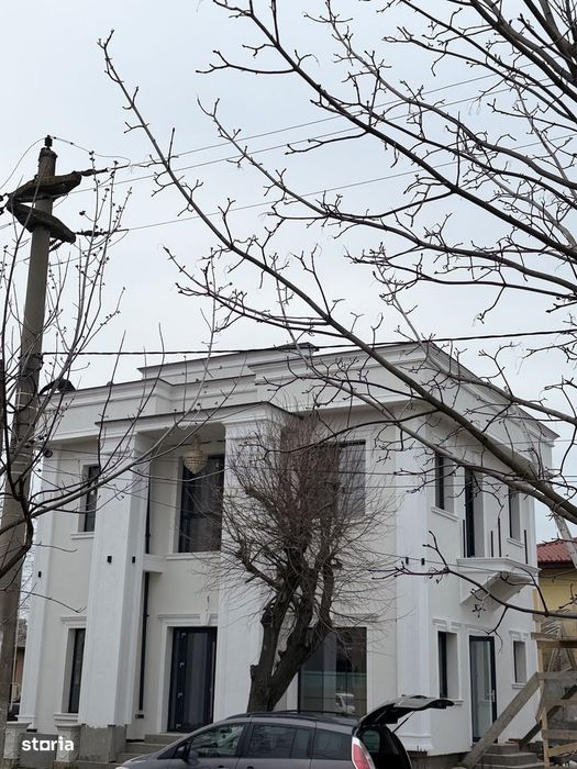 Spațiu comercial de închiriat, 160 mp, parcare