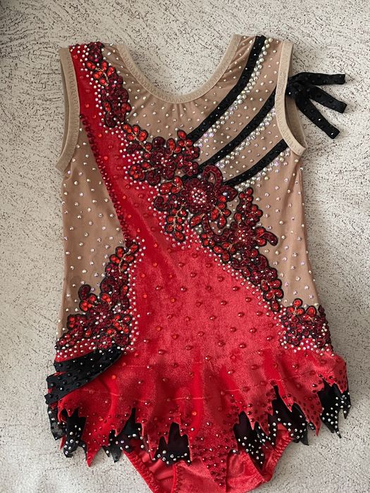 Продам купальник для гимнастики!