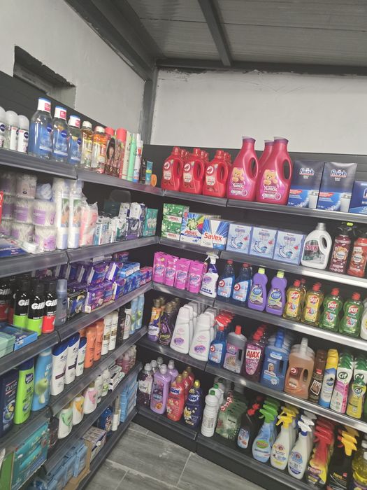 Rafturi de magazin de la 300lei cu factura