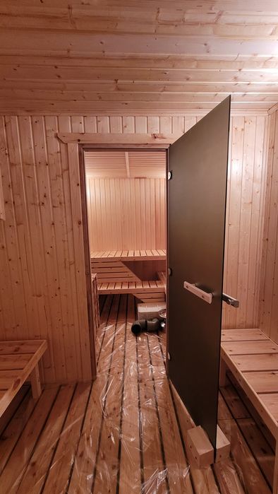 Баня большая 6х2,4м, готовая к использованию, мобильная баня