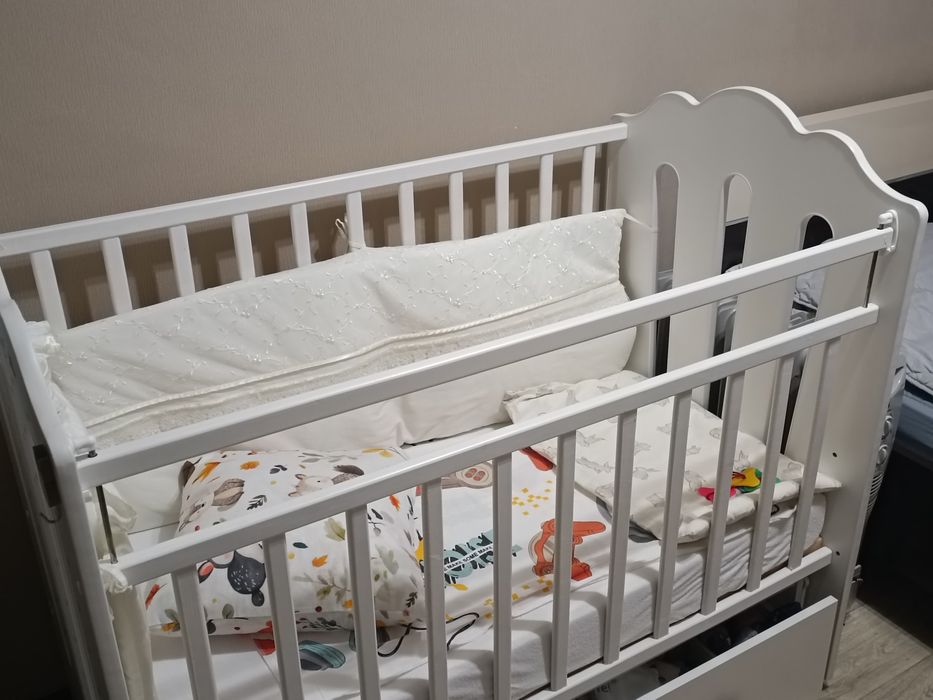 Детская кроватка!!!