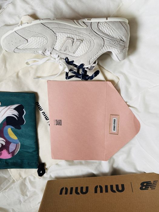Кроссовки new balance x miu miu