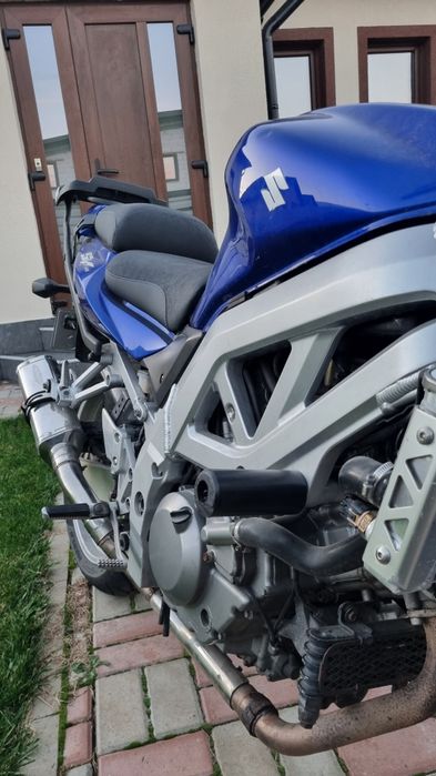 Suzuki sv650 k4 naked