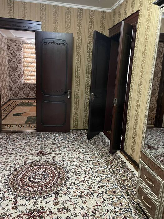 Shahrisabz shahridan dom sotiladi.