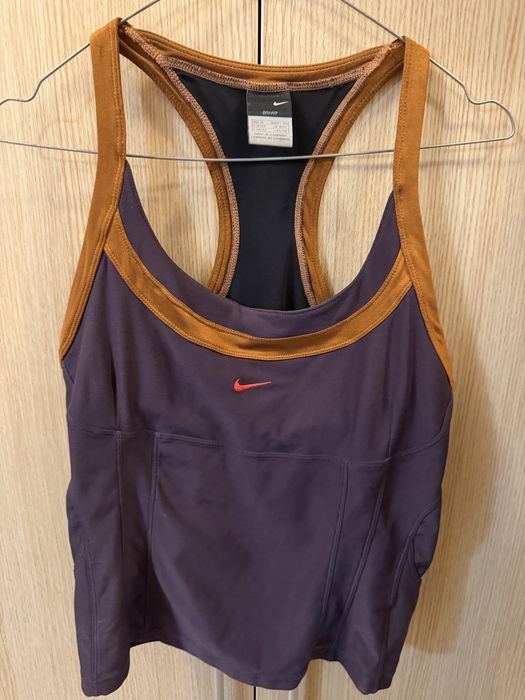 Дамски спортен потник Nike