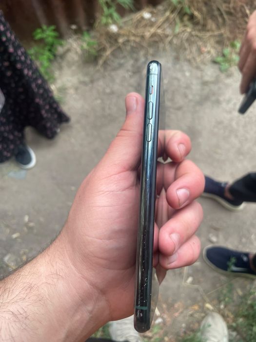 Продам Iphone 11 Pro Max 256gb