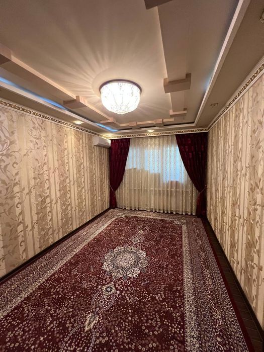 Срочно Продаю Квартиру Чиланзар 14 Балкон 2.20×7 4/2/4