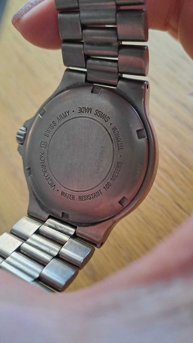 Ceas Swiss Army - Victorinox, titan