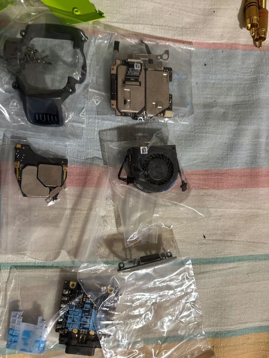 Vând Piese pentru dronă DJI FPV.