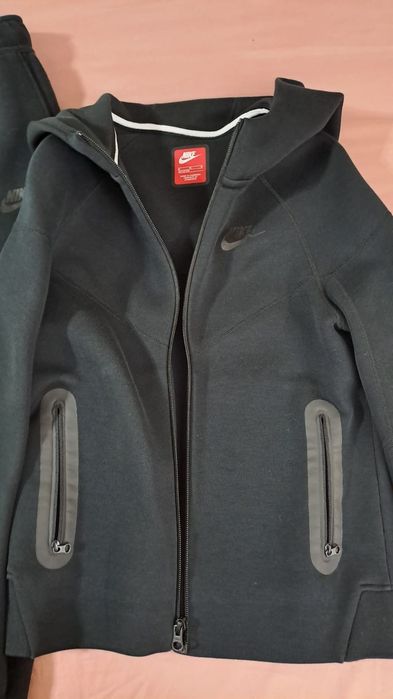 Trening Nike Tech  pentru copii