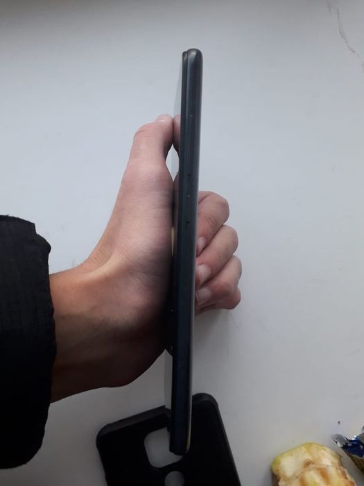 Продам Redmi note 9