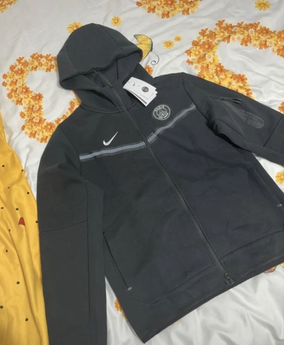 Hanorac Nike Tech x PSG