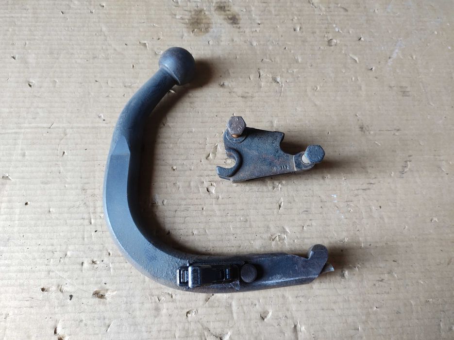 Автоматичен Сваляем Теглич Глава Топка Теглич за TOYOTA+Монтаж Конзола