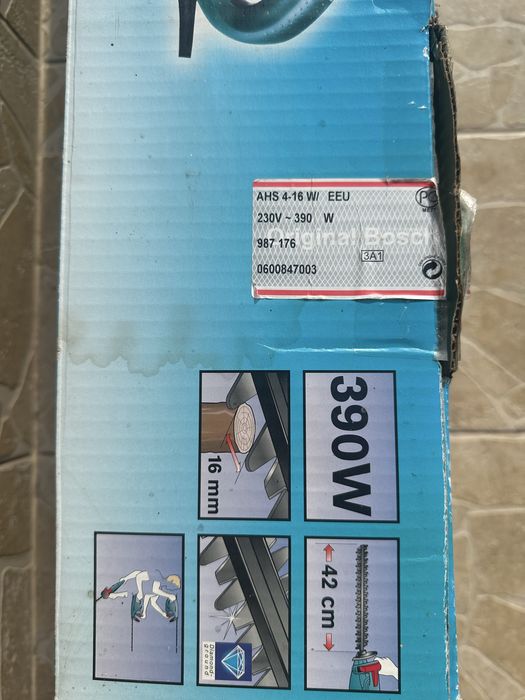 Bosch Foarfeca electrica pt gard viu