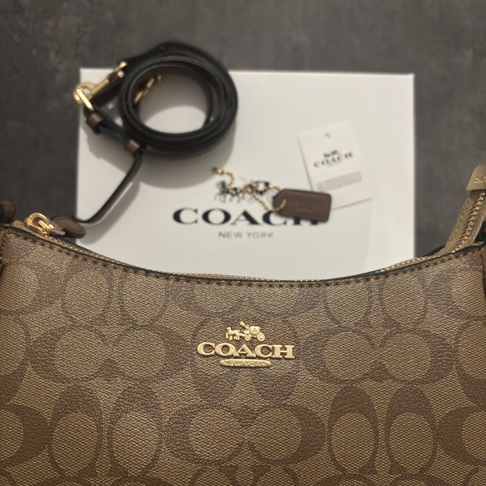 Coach Beige Teri Canvas Bag - НОВА