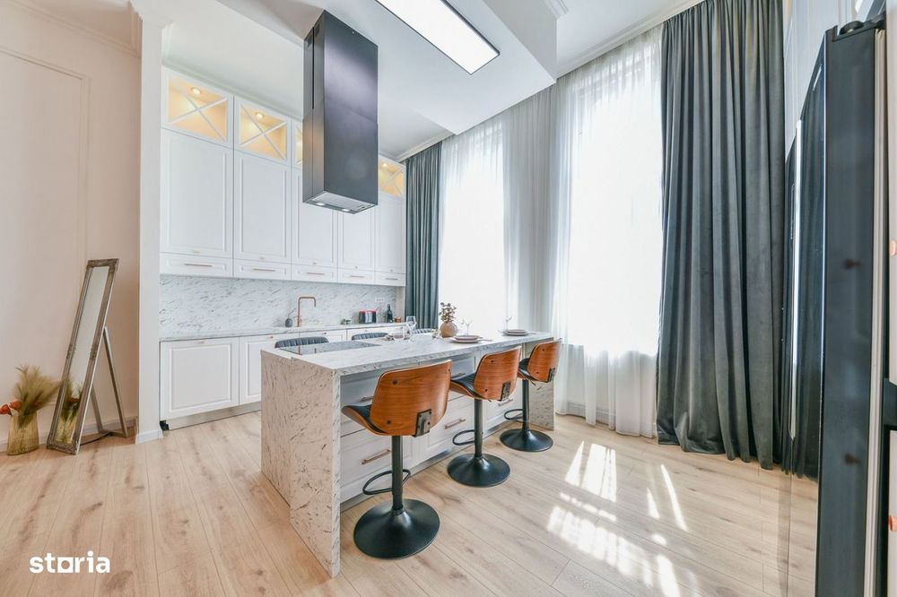 0% Comision, Apartament 3 camere, 83mp, Republicii, monument istoric — fotografia 1
