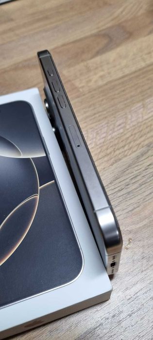 Iphone 16 PRO 256 Natural Titanium Factura/Garantie RO