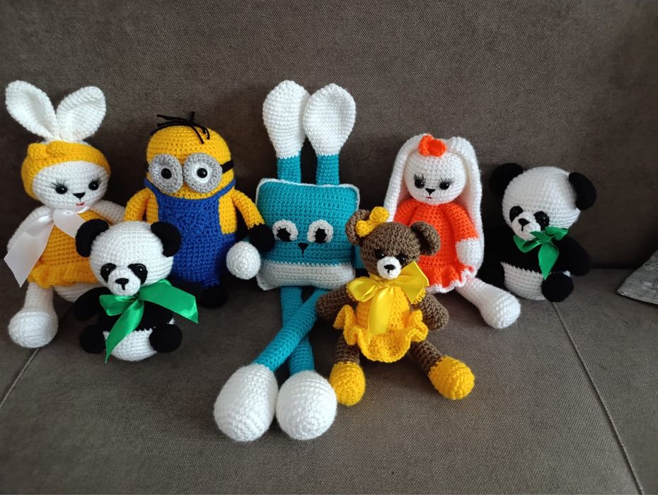 Вязаные игрушки ручной работы