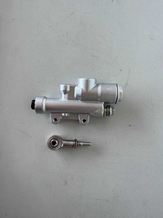 НОВА ЗАДНА Спирачна Помпа KTM 125 \250 \300 EXC 350 \450 \500 EXC-F