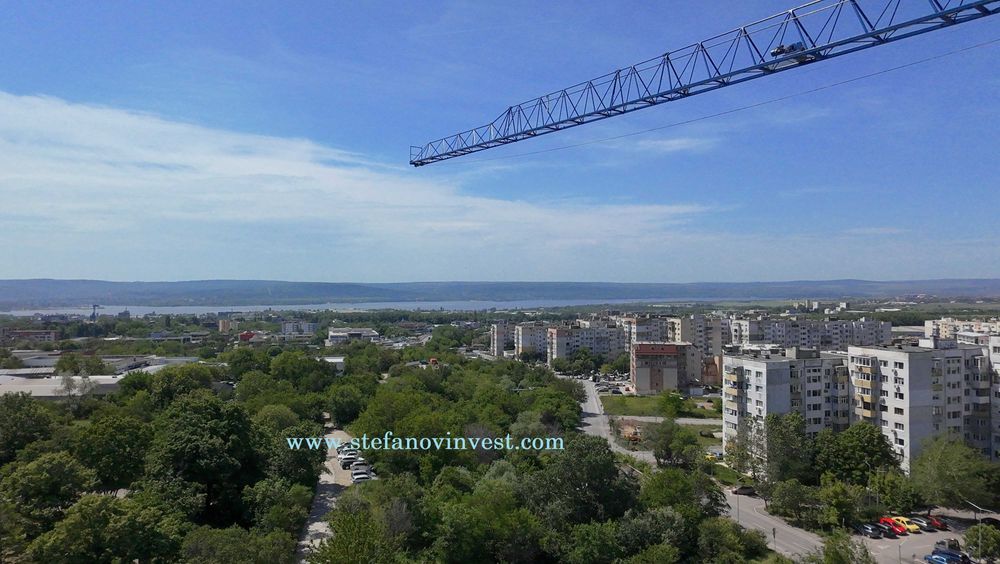 Продава се Тристаен апартамент в Варна, Кайсиева градина - 84 кв.м за 789 €/кв.м - Снимка #13