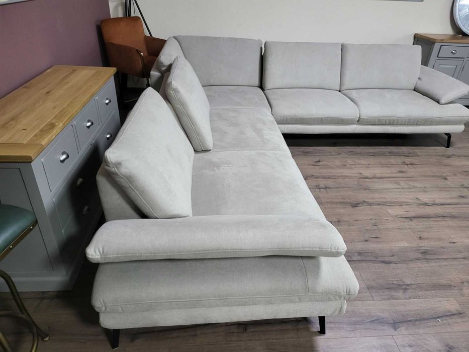 ПРОМОЦИЯ!!! Сиво-бежов ъглов диван от плат Dieter Knoll ZE-EM20075