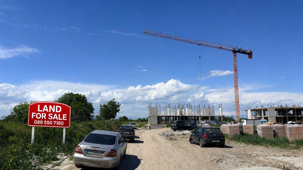 Собственик продава 2 бр. парцели - УПИ в регулация в гр. Пловдив