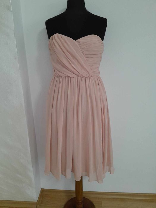 Дамски рокли летни