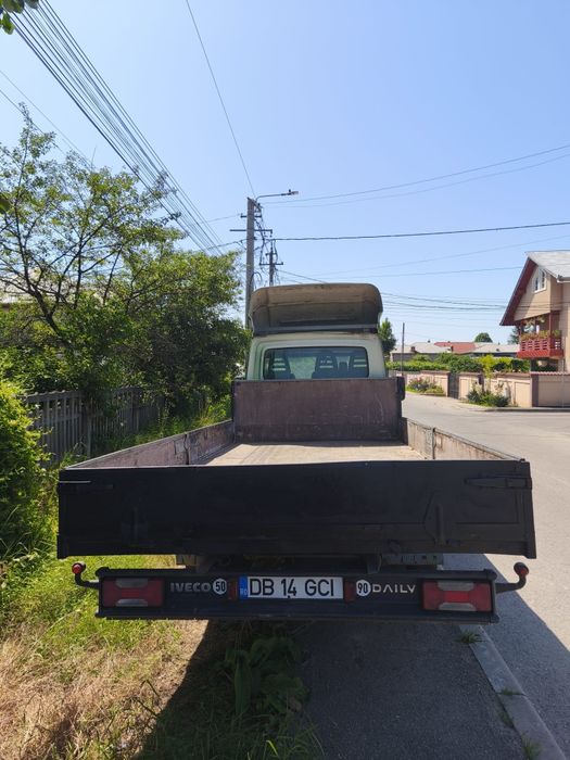 Autoutilitara Iveco Daily/ Motostivuitor Desta