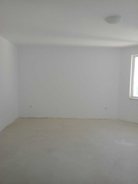 Продава се Тристаен апартамент в Бяла - 101 кв.м за 892 €/кв.м - Снимка #17