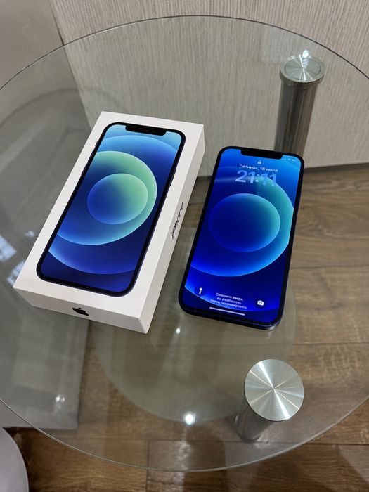 Iphone 12 на 64gb срочно продам