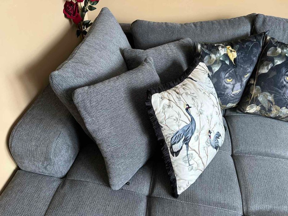 Диван - сив голям