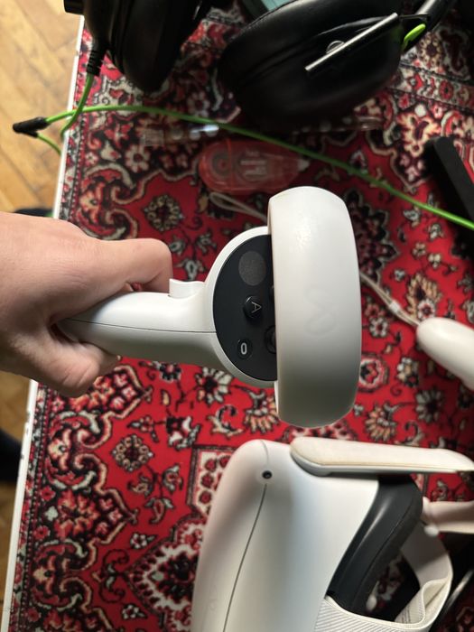 Vand ochelari vr oculus quest 2 ca nou 128 de gb