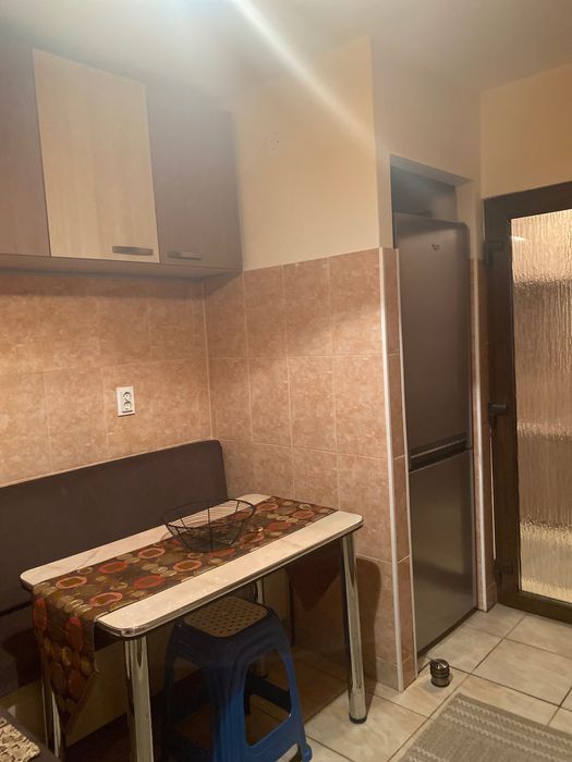 Inchiriez apartament 3 camere Vlaicu, bloc Z5