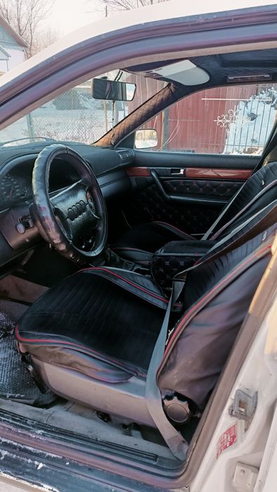 Машина хороший состояние.