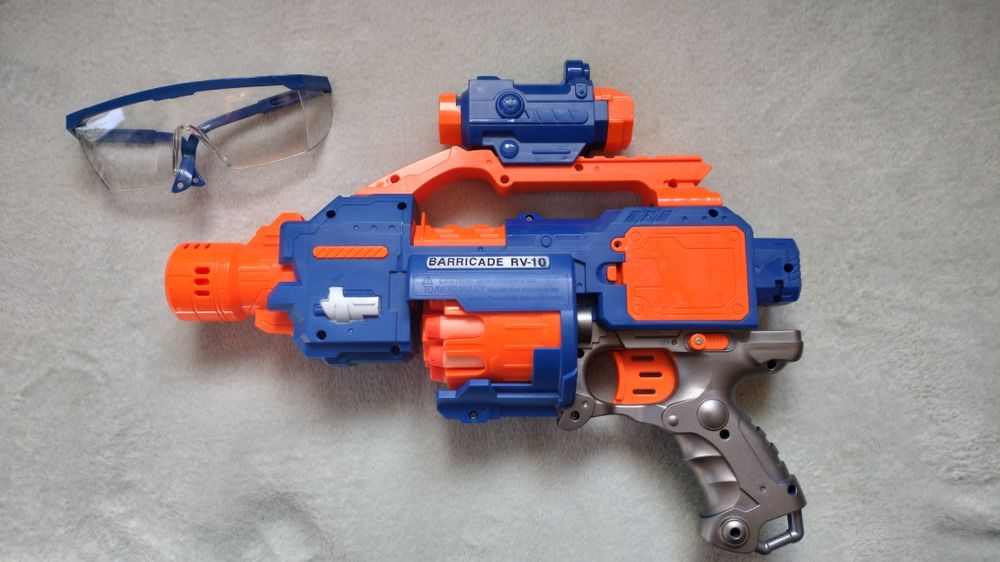 Продам бластеры в отличном состоянии